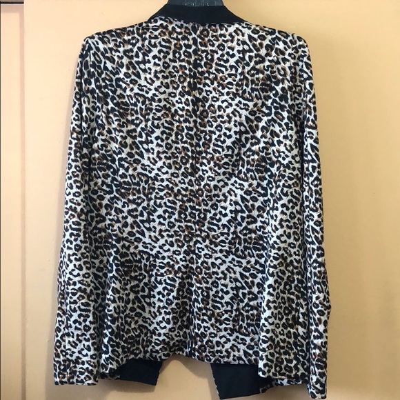 Blazer- Leopard Print - Picture 2 of 4